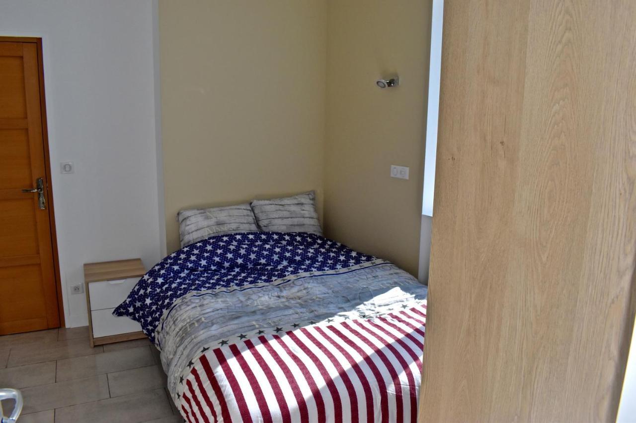 Coliving Tout Confort- Loos Les Lille-Maison Partagee-7 Chambres-5 Sdb-6Wc-Loos Les Lille المظهر الخارجي الصورة