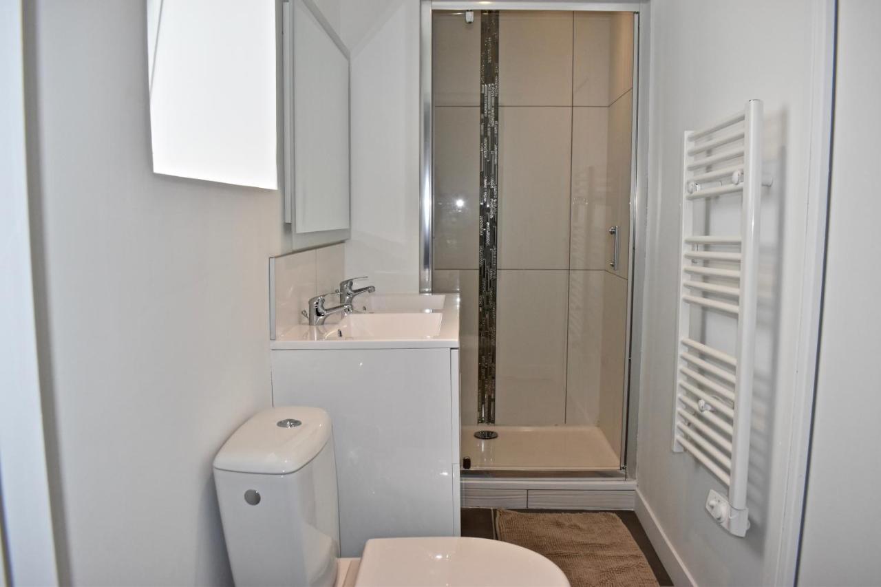 Coliving Tout Confort- Loos Les Lille-Maison Partagee-7 Chambres-5 Sdb-6Wc-Loos Les Lille المظهر الخارجي الصورة